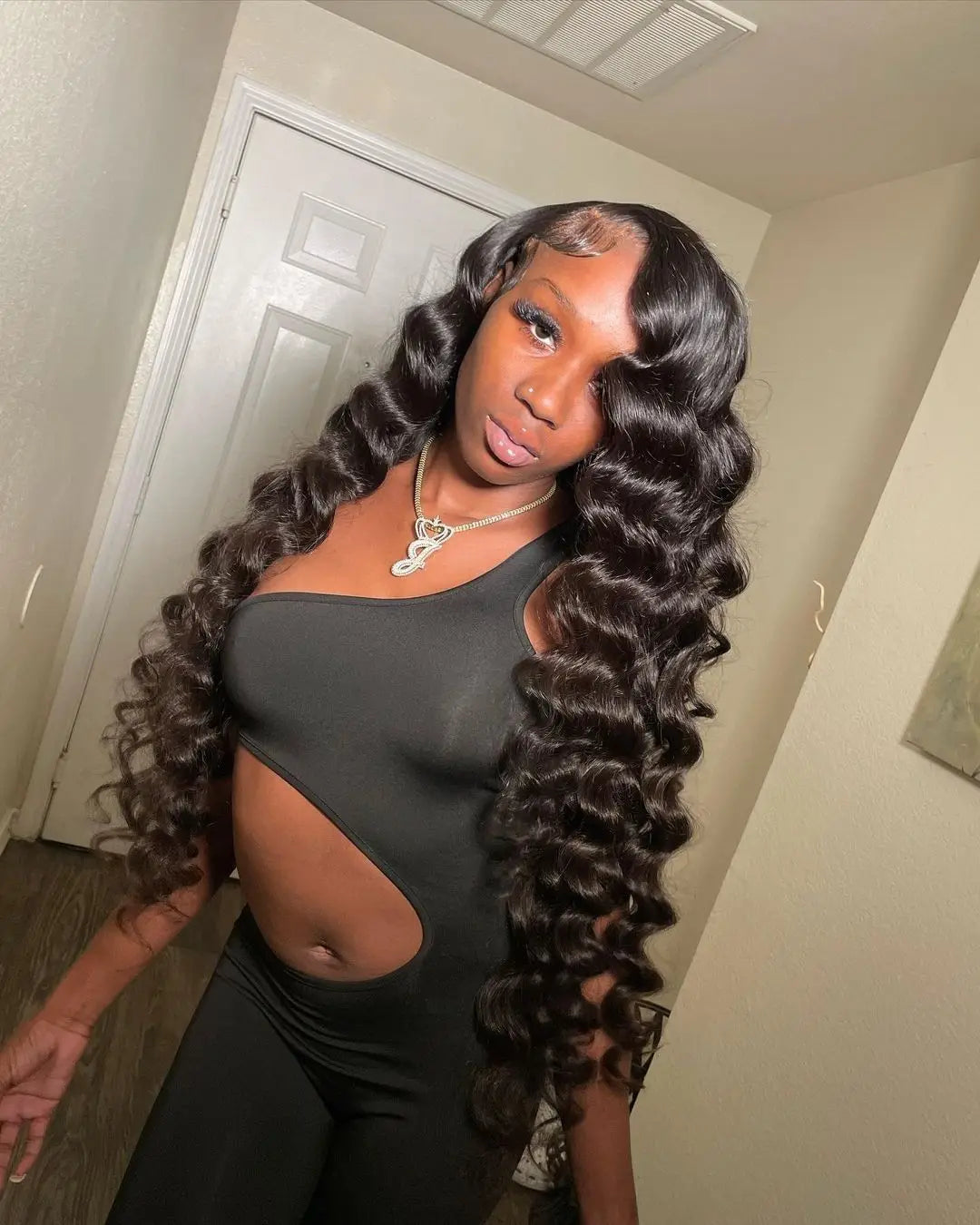 Lace Frontal Wig 100% Human Hair Loose Deep Wave Frontal Wigs